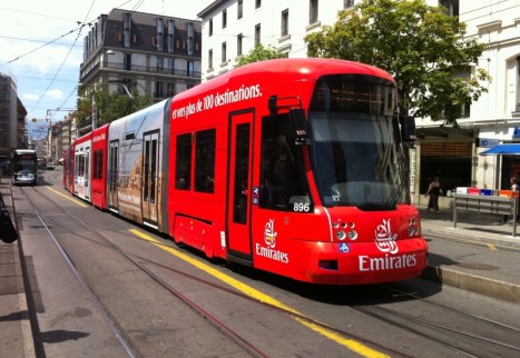 Saatchi & Saatchi — Tram Emirates